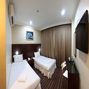 โอโย 90101 จีดีเอส โฮเทล ติติวังซา Hotel กัวลาลัมเปอร์ ภายนอก รูปภาพ